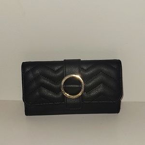 Enzo angiolini black wallet